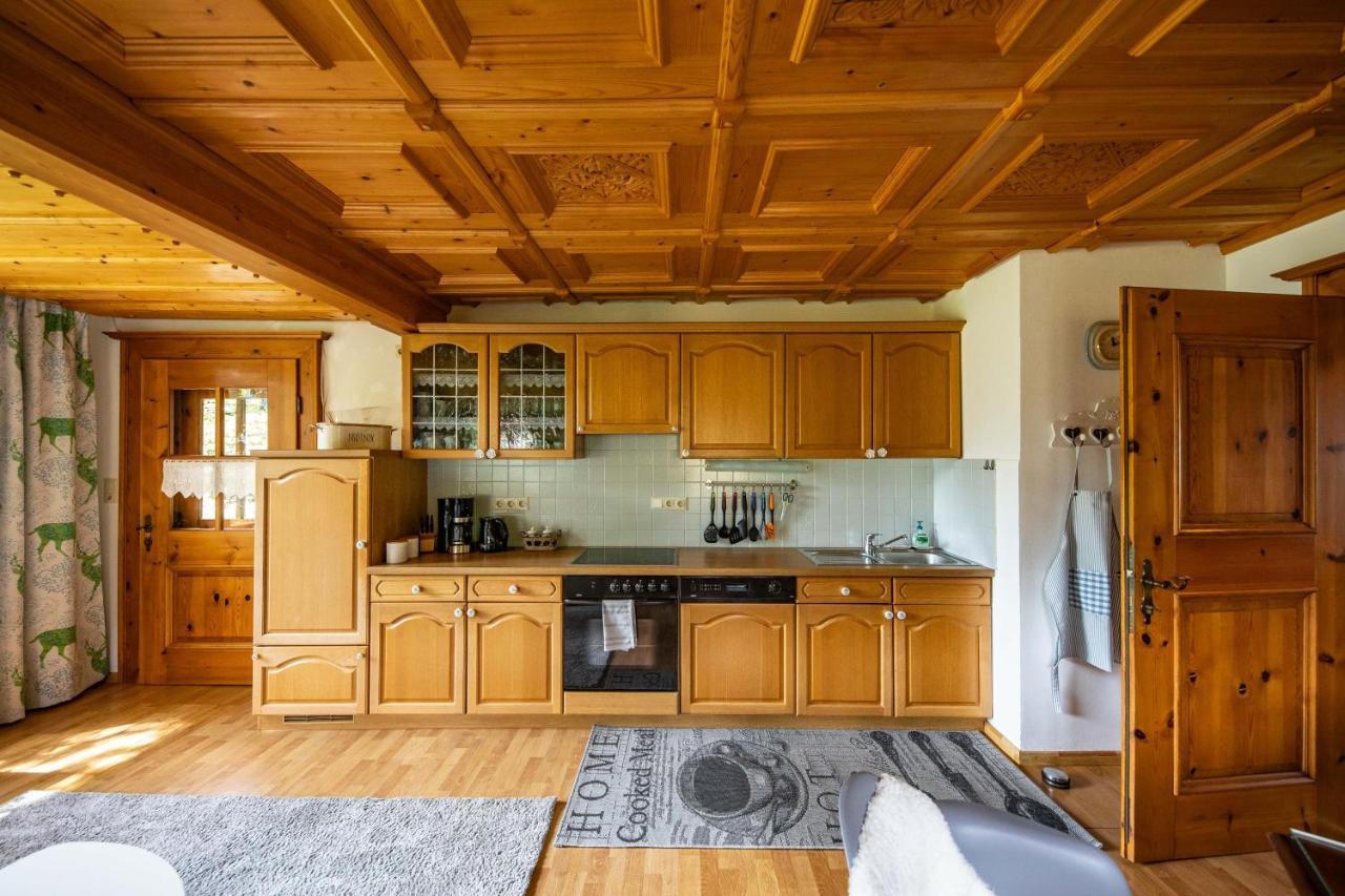 Alpenrelax Haus Weidmannsheil Wohnen Im Romantischen Forsthaus Werfen Bagian luar foto