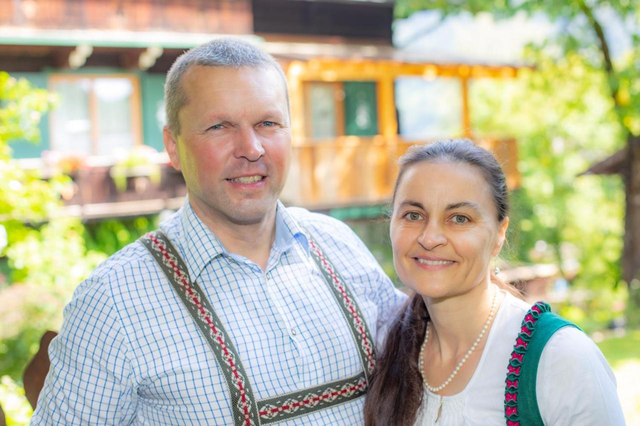 Alpenrelax Haus Weidmannsheil Wohnen Im Romantischen Forsthaus Werfen Bagian luar foto